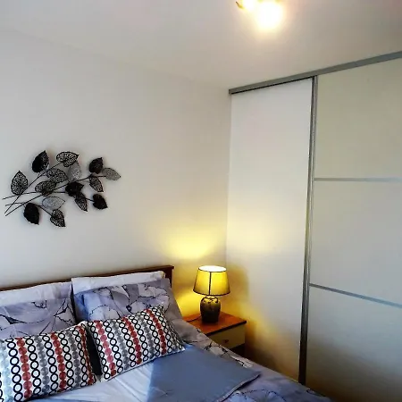 Topic Apartment