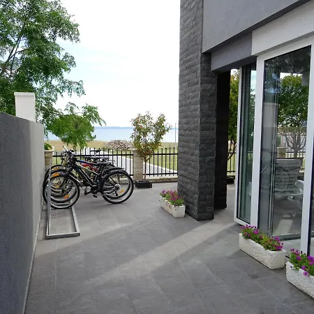 Topic Apartment